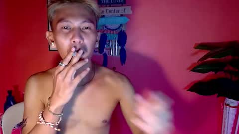 Snapshot of ralfhuge24 chatting on 10.02.25 ralfhuge24 online show from 10.02.25