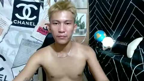 Snapshot of ralfhuge24 chatting on 10.03.25 ralfhuge24 online show from 10.03.25