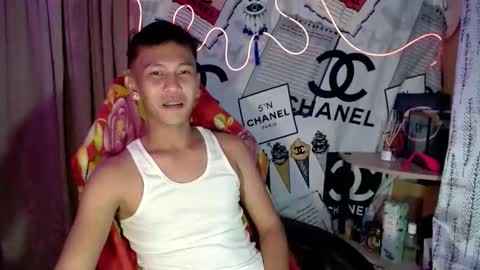 Snapshot of ralfhuge24 chatting on 11.09.25 ralfhuge24 online show from 11.09.25