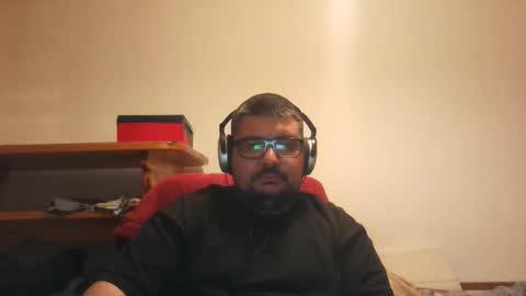 Snapshot of ralinbenzin89 chatting on 11.12.25 ralinbenzin89 online show from 11.12.25