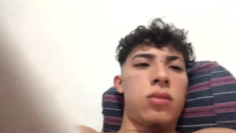 Snapshot of ramiroo2312 chatting on 02.15.25 ramiroo2312 online show from 02.15.25