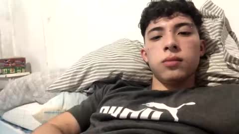 Snapshot of ramiroo2312 chatting on 11.12.25 ramiroo2312 online show from 11.12.25