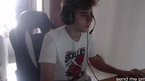 Snapshot of ramisexyloveyou chatting on 03.08.25 Ramiro online show from 03.08.25