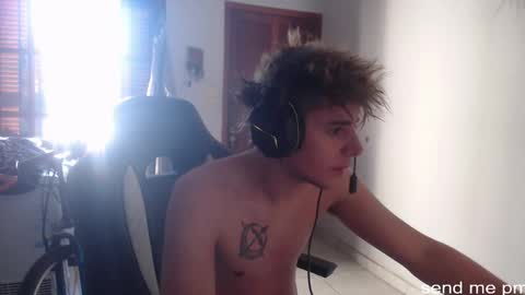 Snapshot of ramisexyloveyou chatting on 03.09.25 Ramiro online show from 03.09.25