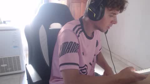 Snapshot of ramisexyloveyou chatting on 02.23.26 Ramiro online show from 02.23.26