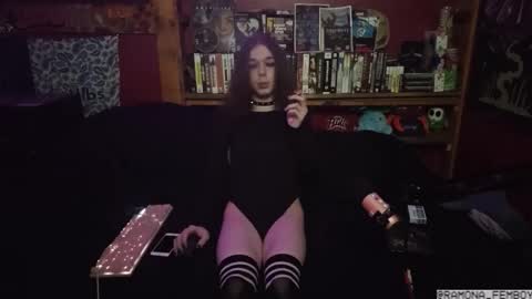 Snapshot of ramona_femboy chatting on 12.18.25 ramona_femboy online show from 12.18.25