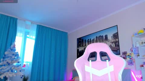 Snapshot of ramona_terner chatting on 01.05.25 Ramona terner online show from 01.05.25