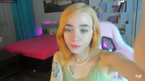 Snapshot of ramona_terner chatting on 01.29.25 Ramona terner online show from 01.29.25