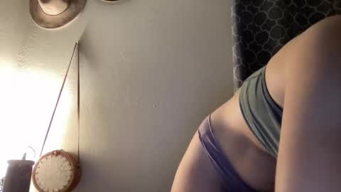 RamonaJ online show from 10.27.25