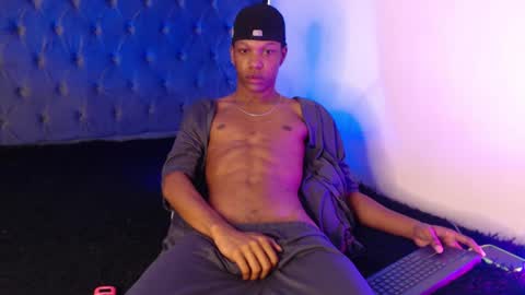 randy_connor9 online show from 03.12.25