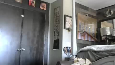 Snapshot of randybater8in chatting on 11.25.25 Randy8inbater online show from 11.25.25