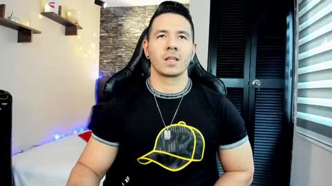 Snapshot of ransoj chatting on 12.25.24 Jonas online show from 12.25.24