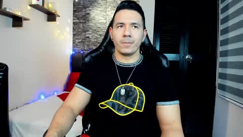 Snapshot of ransoj chatting on 01.04.25 Jonas online show from 01.04.25