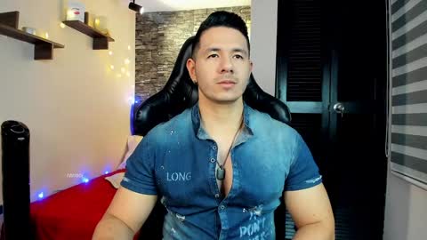 Snapshot of ransoj chatting on 02.02.25 Jonas online show from 02.02.25