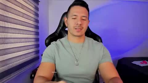 Snapshot of ransoj chatting on 11.08.25 Jonas online show from 11.08.25