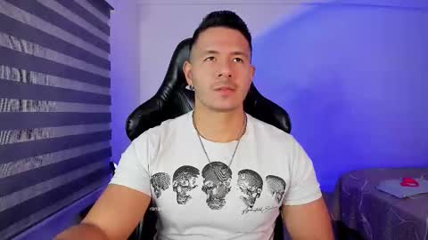 Snapshot of ransoj chatting on 11.12.25 Jonas online show from 11.12.25