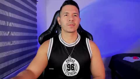 Snapshot of ransoj chatting on 11.15.25 Jonas online show from 11.15.25