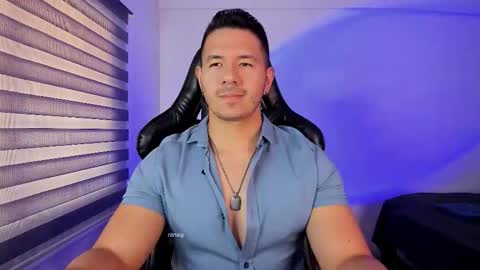 Snapshot of ransoj chatting on 11.17.25 Jonas online show from 11.17.25