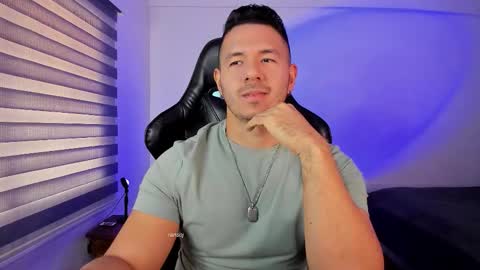 Snapshot of ransoj chatting on 12.04.25 Jonas online show from 12.04.25