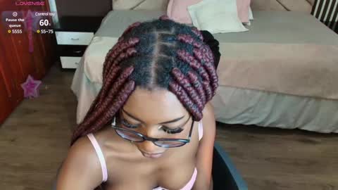 Raquel online show from 03.08.25