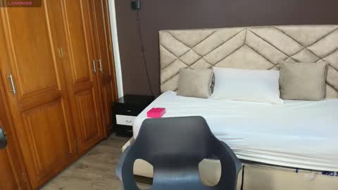 Raquel online show from 11.03.25