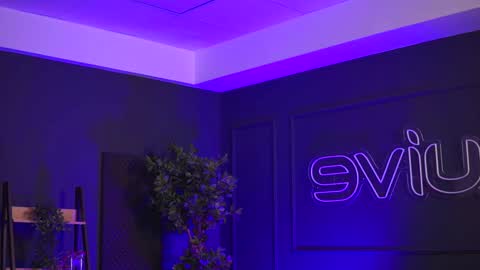 Raquelle online show from 01.24.25