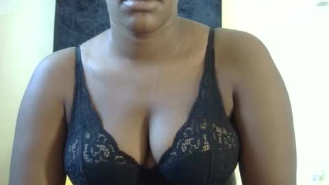 rara_molly online show from 04.01.26