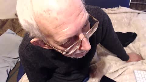 Snapshot of rararaffaele chatting on 12.21.24 Raffaele online show from 12.21.24