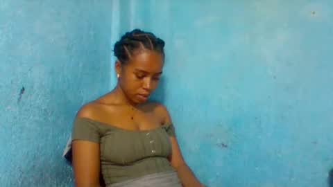 rasoelysca online show from 12.15.25