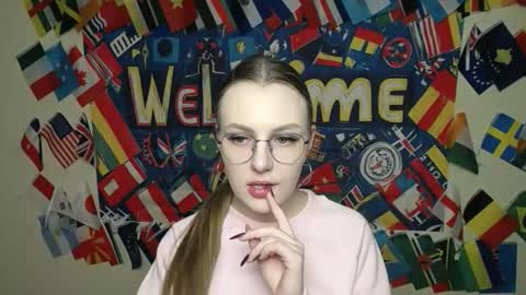 raspberry0101 online show from 12.15.25