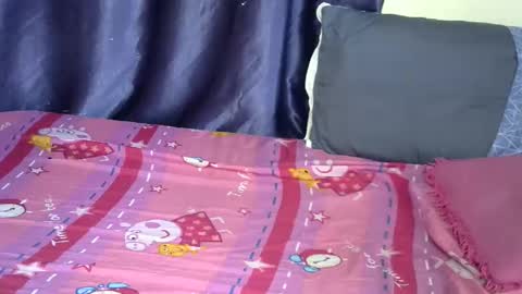 Snapshot of rasta_berry chatting on 10.29.25 rasta online show from 10.29.25