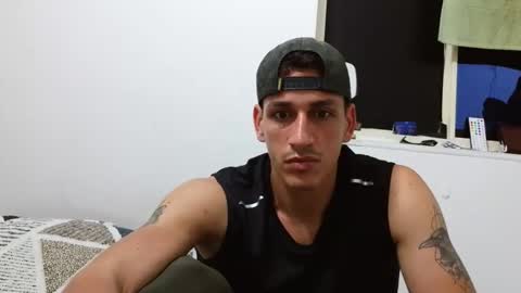 Snapshot of raul240335 chatting on 04.29.26 Raul online show from 04.29.26