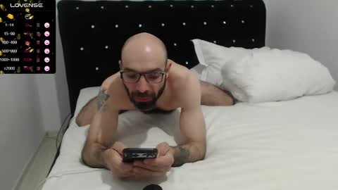 Snapshot of raul27big chatting on 04.22.26 RaulWildBoy27 online show from 04.22.26