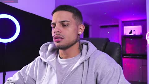 Snapshot of rausch77 chatting on 12.29.24 rausch77 online show from 12.29.24