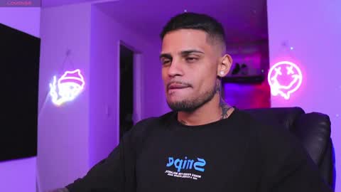 Snapshot of rausch77 chatting on 01.17.25 rausch77 online show from 01.17.25