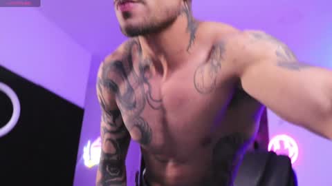 Snapshot of rausch77 chatting on 01.25.25 rausch77 online show from 01.25.25