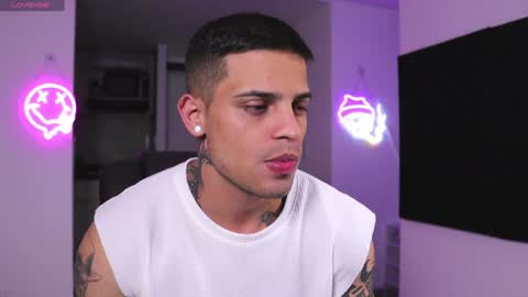 Snapshot of rausch77 chatting on 02.08.25 rausch77 online show from 02.08.25