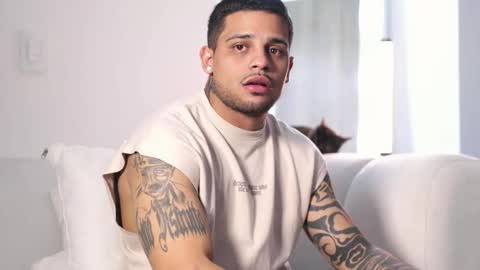 Snapshot of rausch77 chatting on 11.12.25 rausch77 online show from 11.12.25