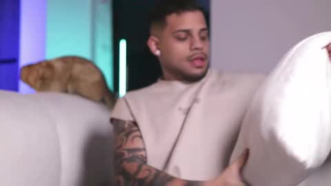 Snapshot of rausch77 chatting on 11.18.25 rausch77 online show from 11.18.25