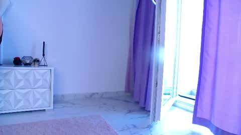 Snapshot of raven_foxxy chatting on 06.24.26 Raven Foxxy online show from 06.24.26