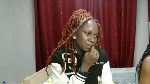 Snapshot of raven_luxe chatting on 03.16.26 Raven online show from 03.16.26