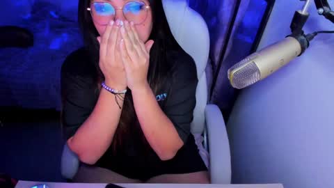 Snapshot of raven_toky0 chatting on 01.25.25 Raven online show from 01.25.25