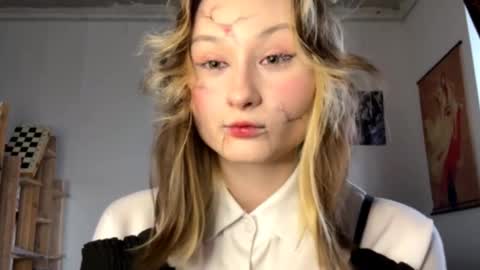 Lilith online show from 10.31.25