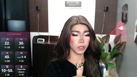 Snapshot of ravennax chatting on 02.18.25 ravennaxx online show from 02.18.25