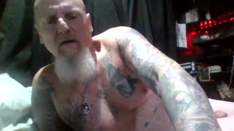 Snapshot of ravens18816981 chatting on 02.15.26 ravens18816981 online show from 02.15.26