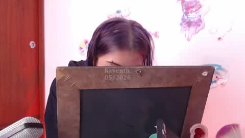 Snapshot of raventh_ chatting on 05.16.26 raventh_ online show from 05.16.26