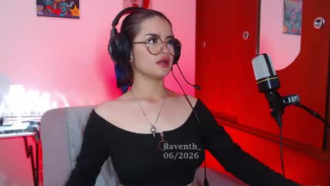 Snapshot of raventh_ chatting on 06.10.26 raventh_ online show from 06.10.26