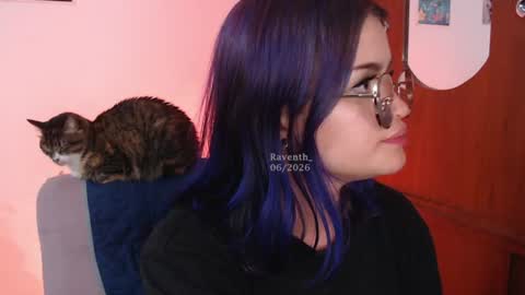 Snapshot of raventh_ chatting on 06.18.26 raventh_ online show from 06.18.26