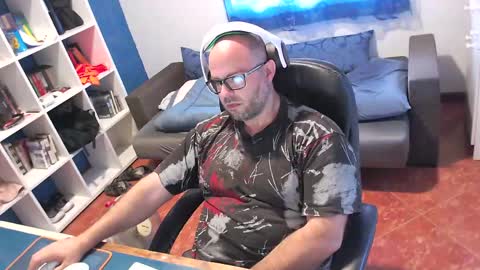 ravingr3d3 online show from 05.27.26