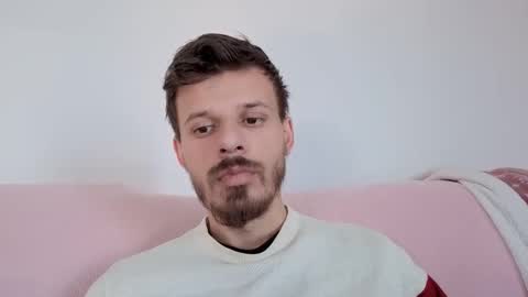 Snapshot of rayann27 chatting on 10.29.25 rayan online show from 10.29.25